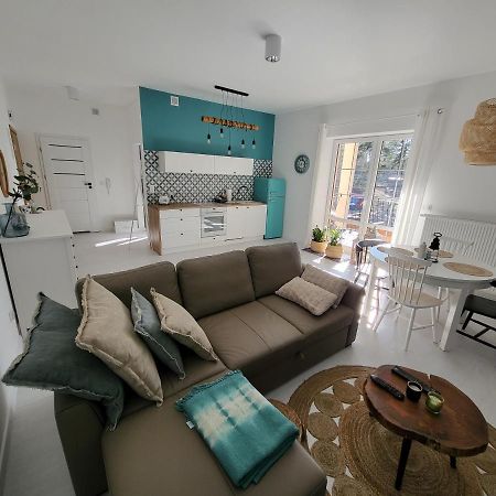 Apartament Przy Jeziorze บอร์น ซูลิโนโว ภายนอก รูปภาพ