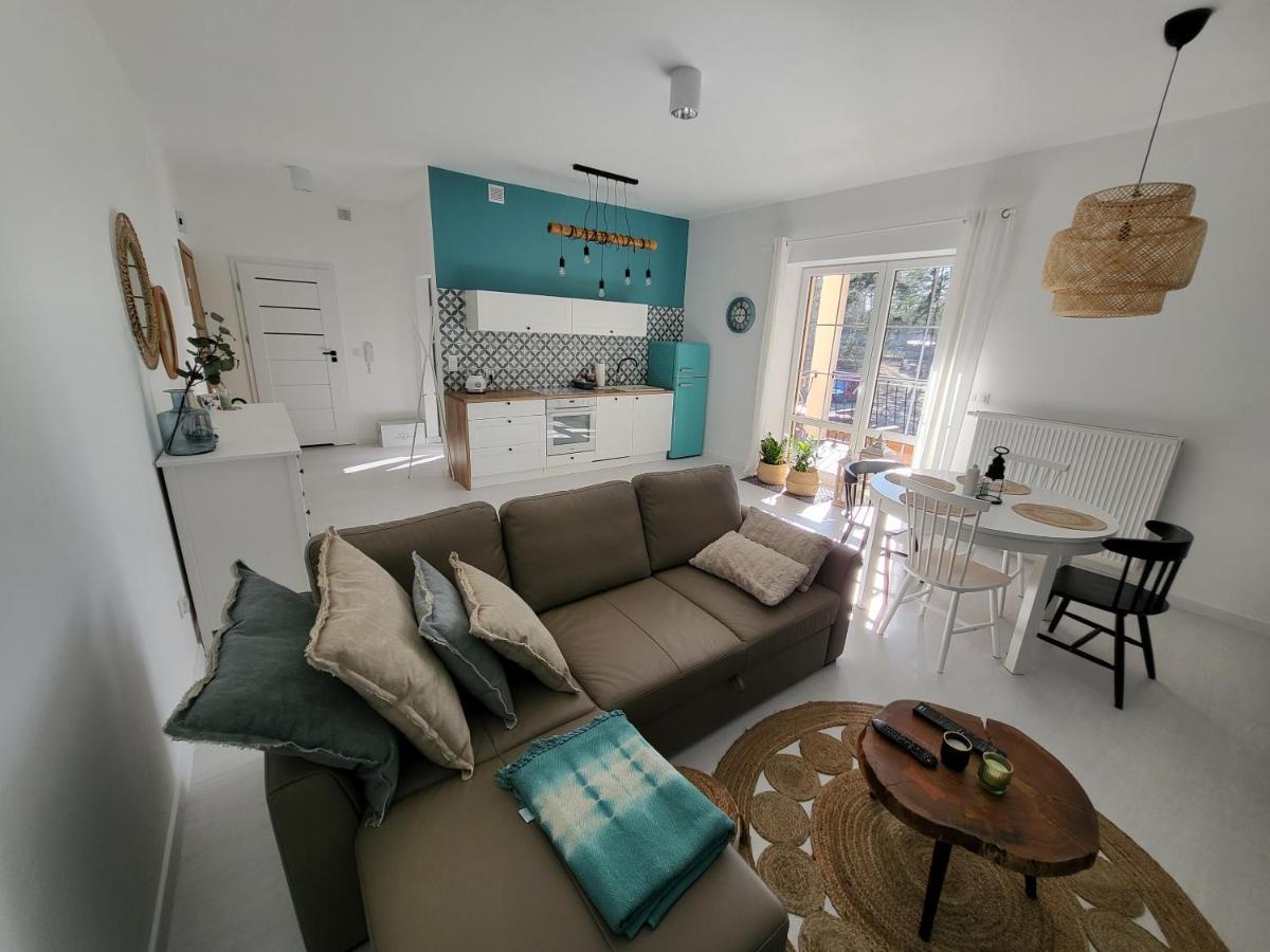 Apartament Przy Jeziorze บอร์น ซูลิโนโว ภายนอก รูปภาพ