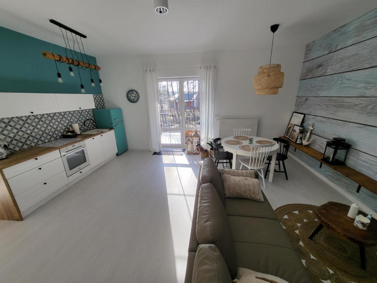 Apartament Przy Jeziorze บอร์น ซูลิโนโว ภายนอก รูปภาพ